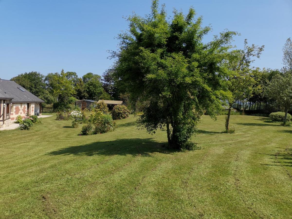 ホテル Le Manege Gite Le Tilleul Sainte-Marie-au-Bosc エクステリア 写真